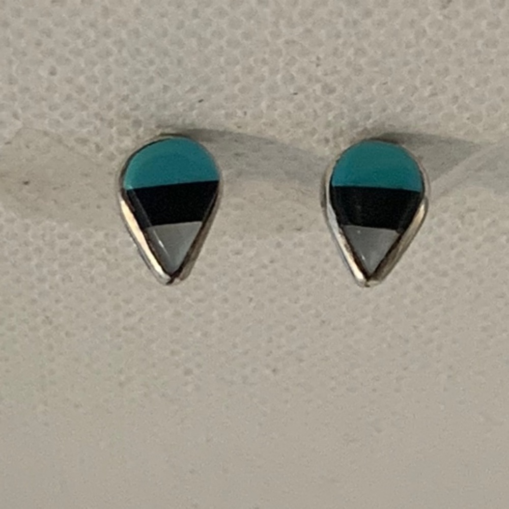 Turquoise and Sterling Silver Teardrop Stud Earrings.